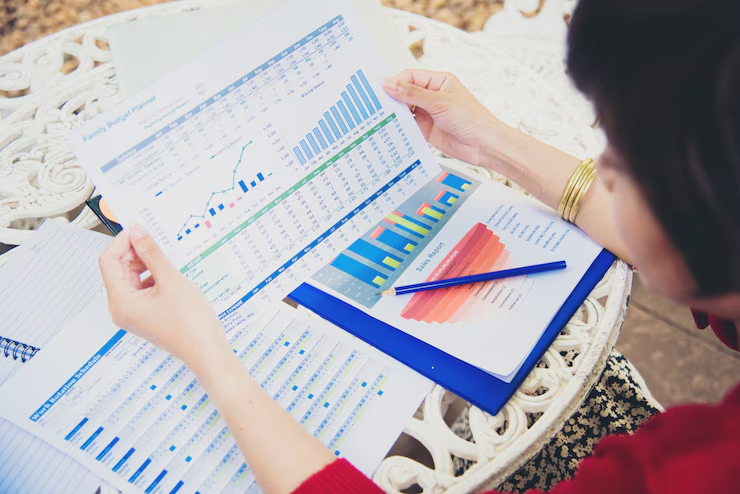 Why Quarterly Business Reviews with Your Virtual CFO Are a Startup Game Changer